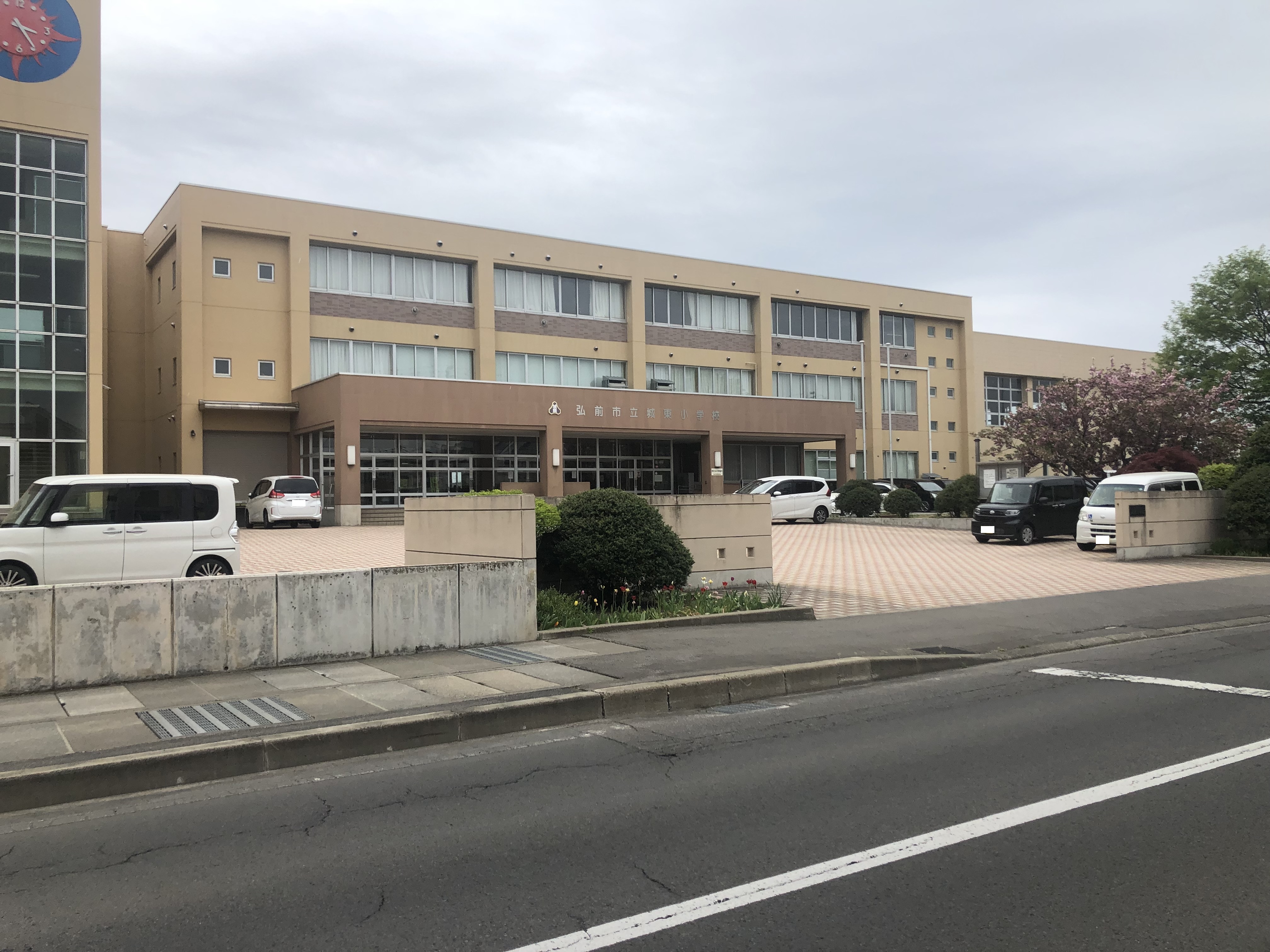 弘前市大久保中古住宅 小学校