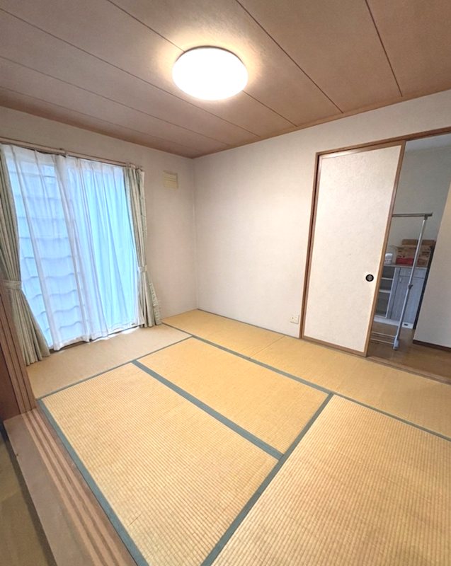 【ハシモトホーム中古住宅】造道一丁目 内観写真（リビング以外の居室）