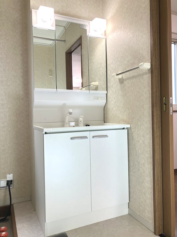 【ハシモトホーム中古住宅】造道一丁目 内観写真（洗面台・洗面所）
