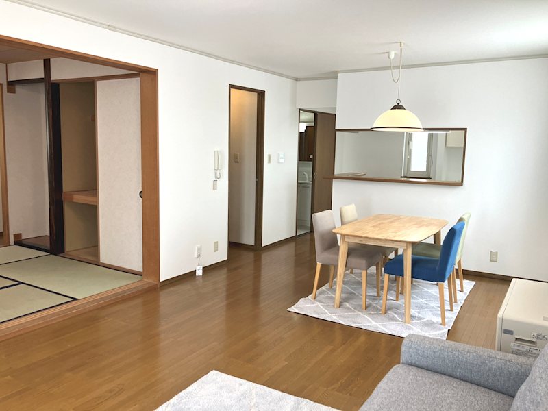 【ハシモトホーム中古住宅】造道一丁目 内観写真（リビング）
