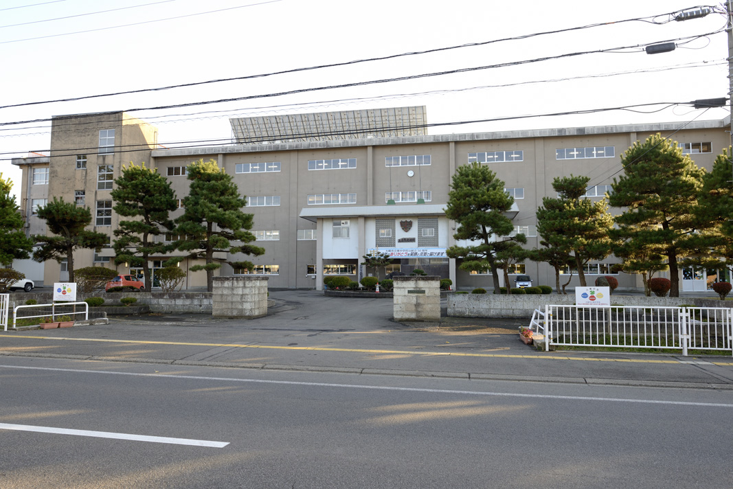 大田面モデルハウス　FAMM DOGS 中学校