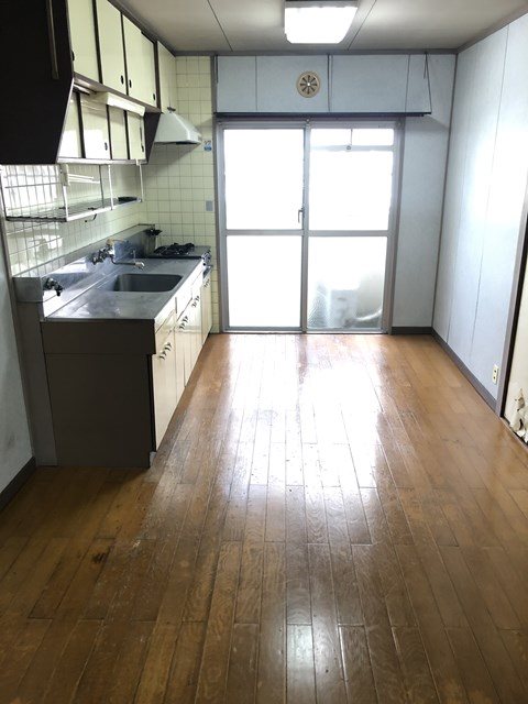 九品寺A団地1号棟 401号室 外観写真