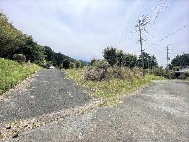 西原村小森土地 その他