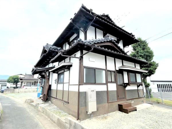 山鹿市鹿本町御宇田戸建 外観