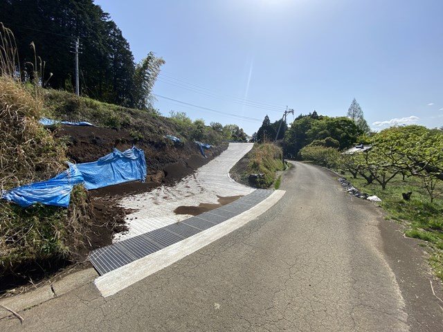 西原村河原土地 その他
