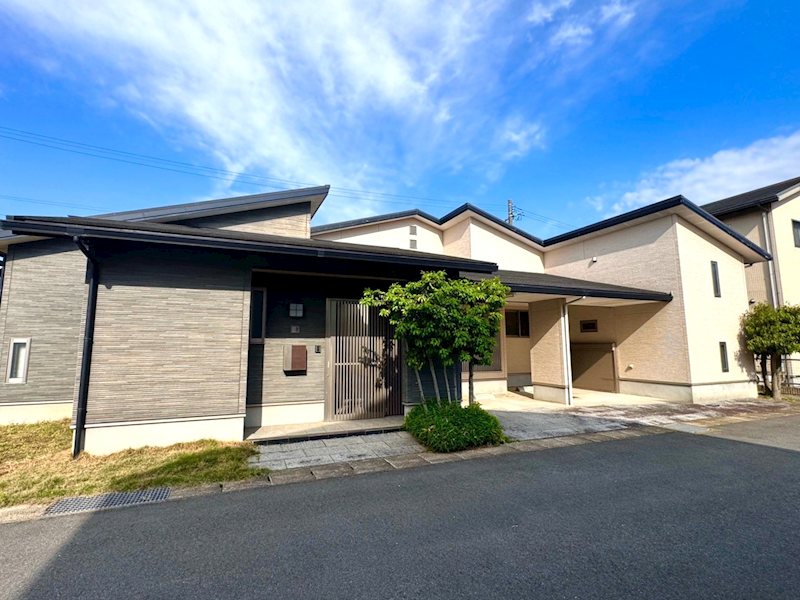 菊陽町新山1丁目戸建 外観写真