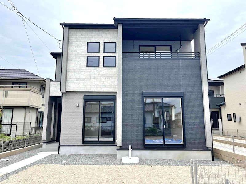 ブルーミングガーデン南区八幡11丁目1号棟新築戸建   外観写真