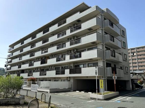 スカイハイツ島崎 402号室 外観写真
