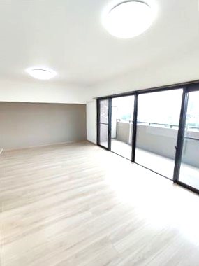 サーパス新屋敷 301号室 その他