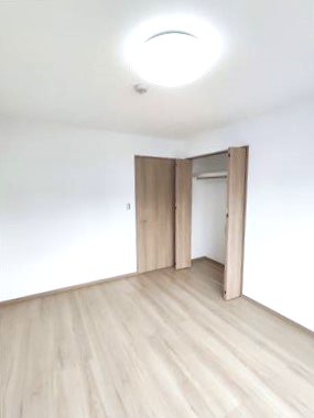 サーパス新屋敷 301号室 その他