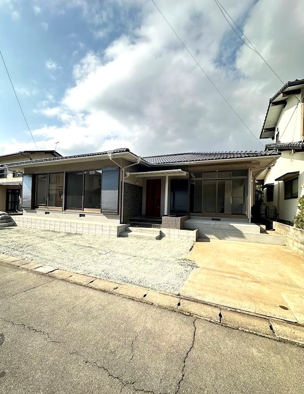 東区小山5丁目戸建 外観写真
