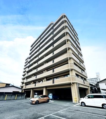 ヴェルビュ島崎 204号室 外観写真