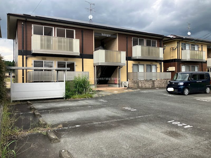 ファミーユ大津A棟・B棟 外観写真