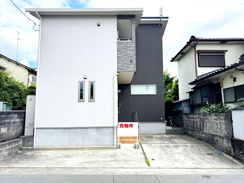 中央区渡鹿6丁目戸建 外観写真