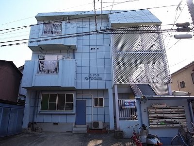 レジデンス里川 外観写真