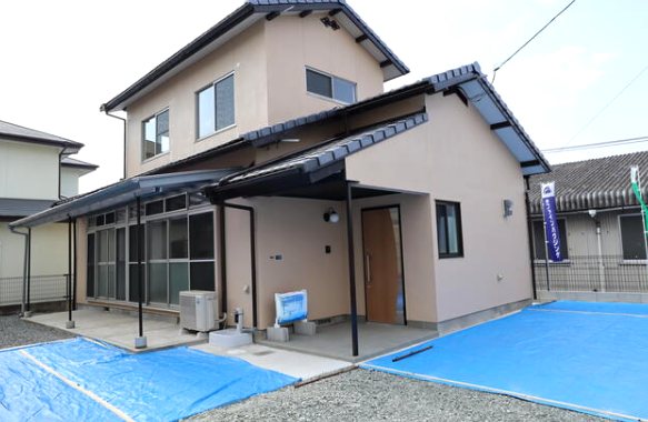 東区長嶺南5丁目戸建 外観写真