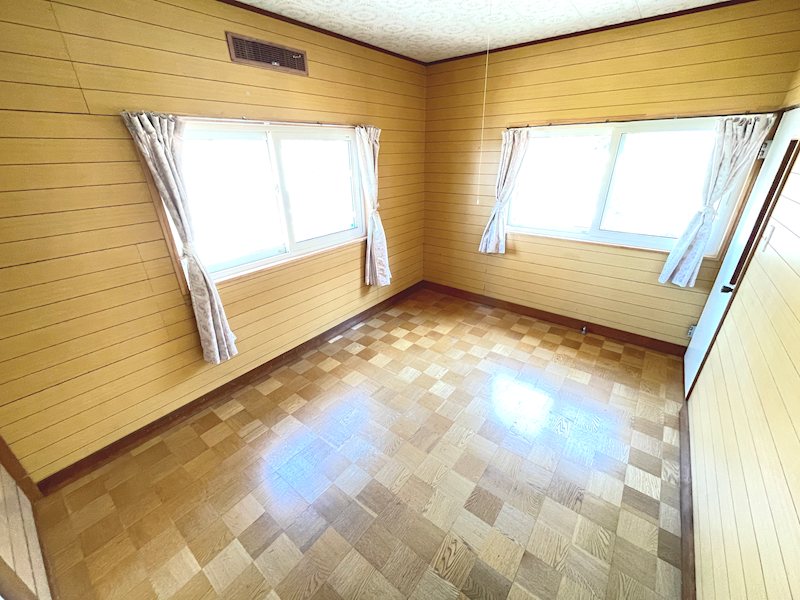 青森県青森市三内沢部208番4 内観写真（リビング以外の居室）