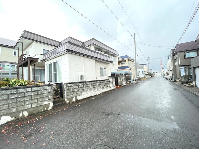 青森県青森市桂木３丁目 現地写真（前面道路含む現地写真）