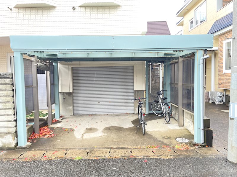 青森県青森市桂木３丁目 現地写真（駐車場）