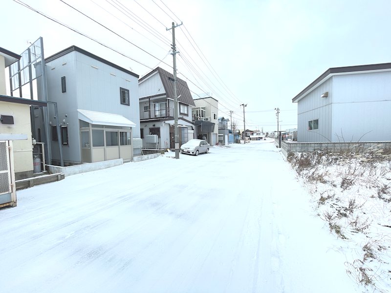 港町3丁目住宅 現地写真（前面道路含む現地写真）