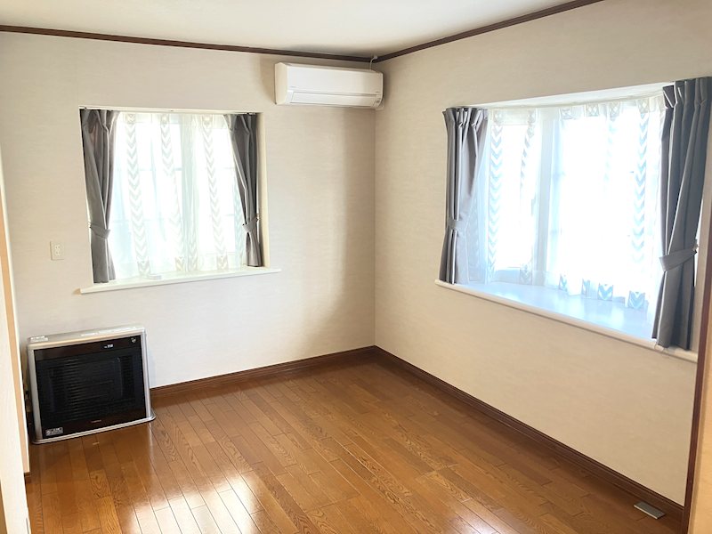 浜田字豊田114-20　住宅 内観写真（リビング以外の居室）