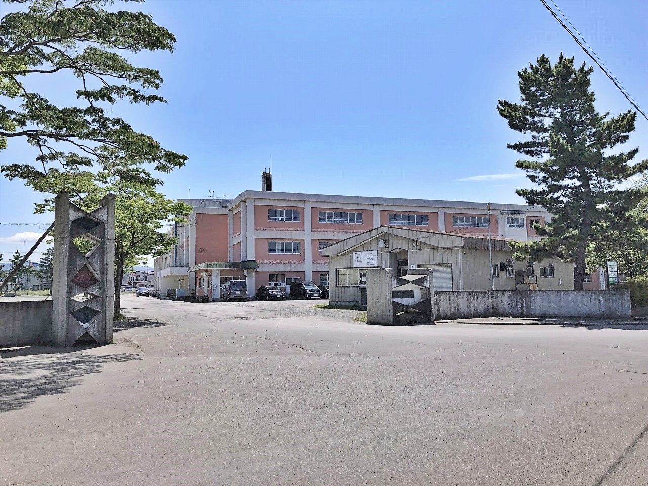 浜田字豊田114-20　住宅 小学校