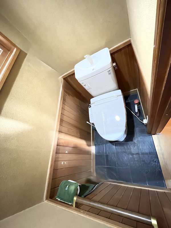 緑1丁目　中古住宅 内観写真（トイレ）
