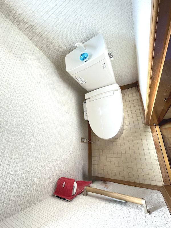 緑1丁目　中古住宅 内観写真（トイレ）