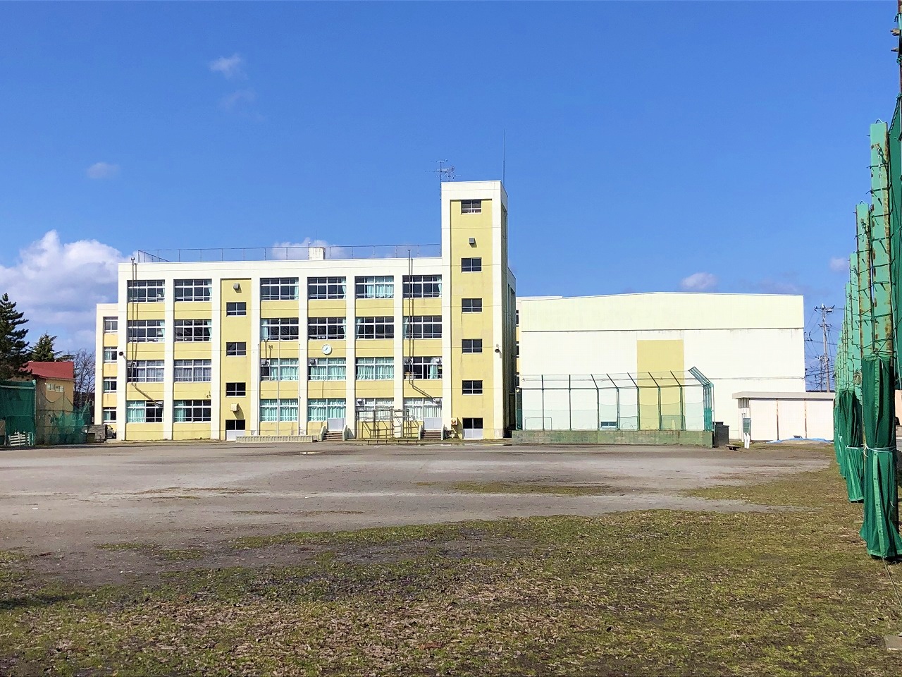 佃2丁目　土地 小学校