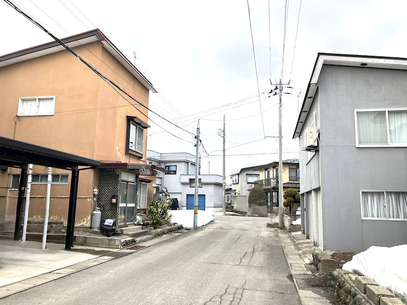 浪館前田２丁目　住宅 現地写真（前面道路含む現地写真）