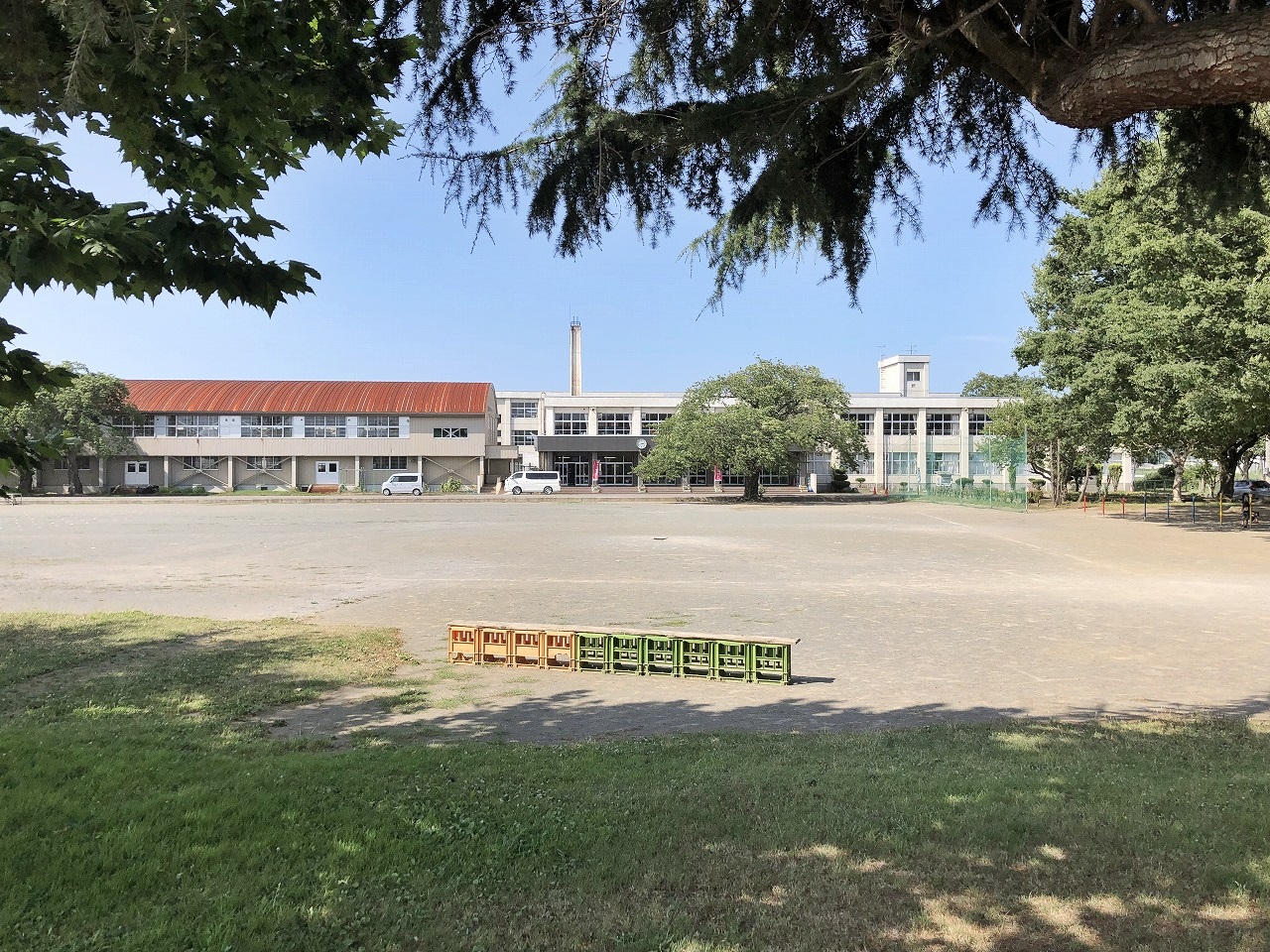 矢田前本泉　住宅 小学校