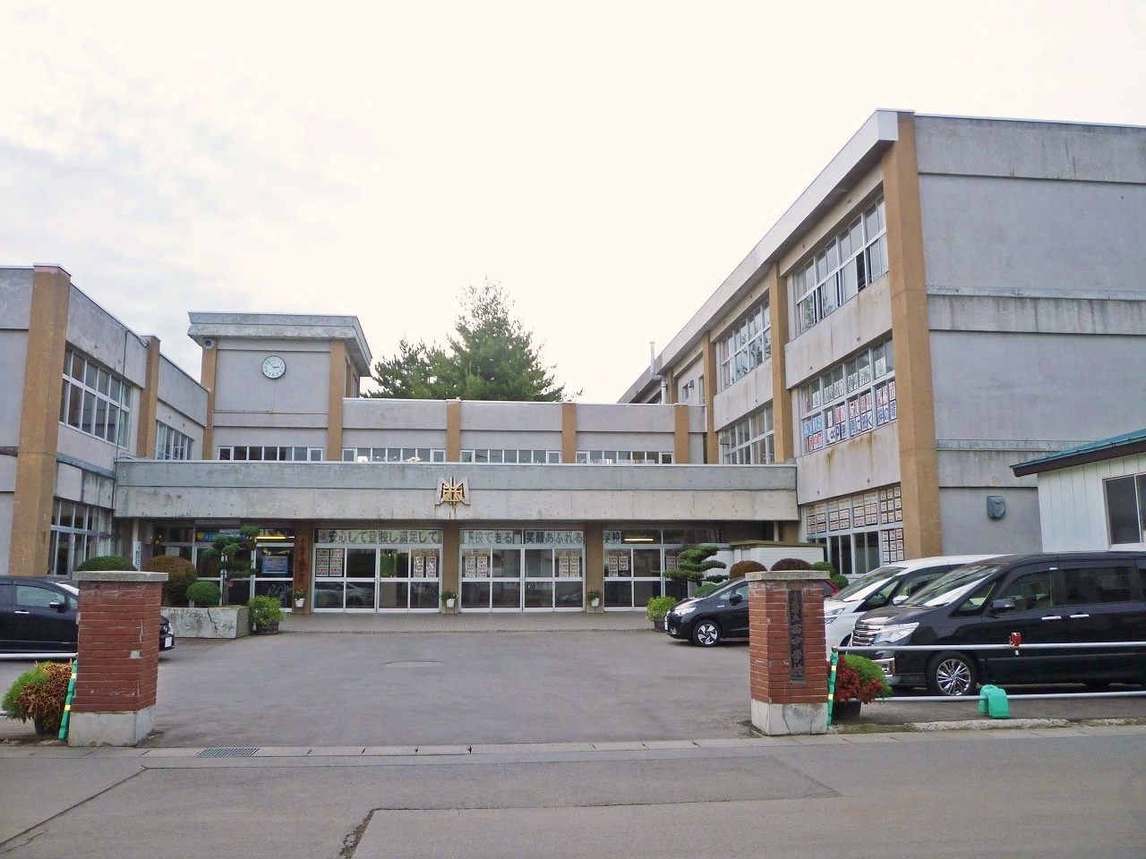 浪館前田3丁目　土地 中学校
