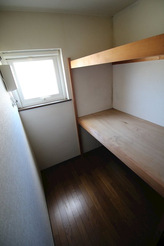 中央4丁目　住宅 内観写真（収納）