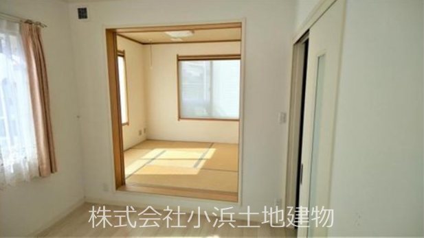 【非公開】茅ヶ崎市今宿　中古戸建 内観写真（リビング以外の居室）