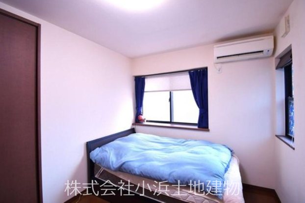 【非公開】藤沢市円行１丁目　中古戸建 内観写真（リビング以外の居室）