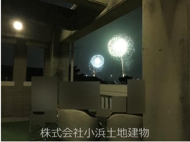 【非公開】藤沢市鵠沼海岸１丁目　中古戸建 現地写真（バルコニー）
