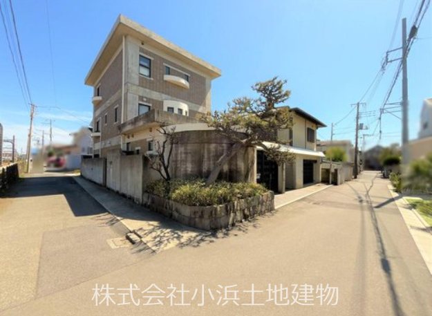 【非公開】藤沢市鵠沼海岸１丁目　中古戸建 現地写真（前面道路含む現地写真）