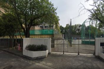 【非公開】茅ヶ崎市菱沼３丁目　中古戸建 中学校