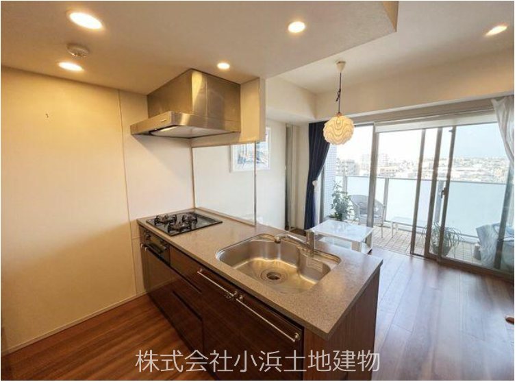 【非公開】グレーシア湘南江ノ島 内観写真（キッチン）