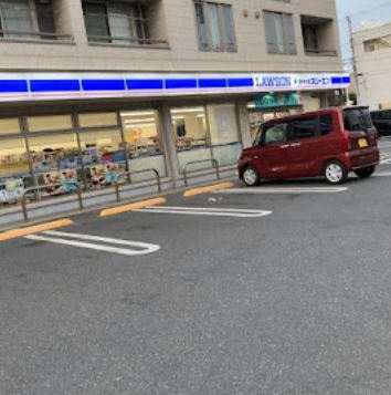 【非公開】クリオ茅ヶ崎中海岸グランシック コンビニ