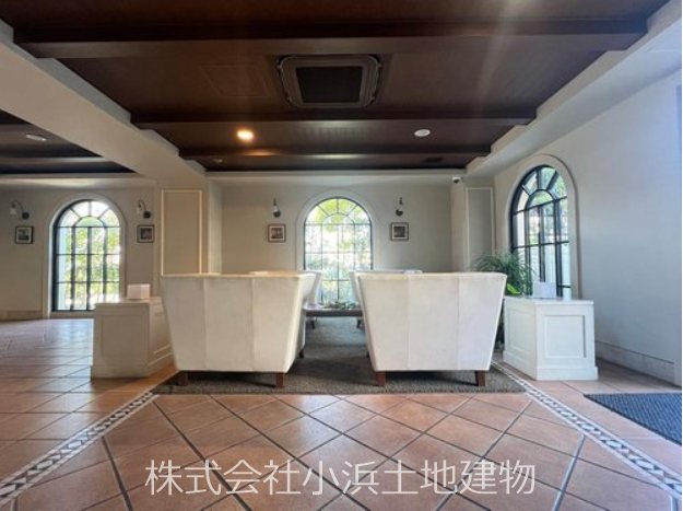 【非公開】ヴェレーナ湘南海岸 共用部写真（ロビー）