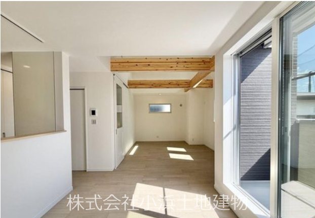 【非公開】茅ヶ崎市香川５丁目　新築戸建　１号棟 内観写真（リビング）
