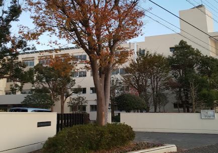 【非公開】藤沢市白旗４丁目　中古戸建 中学校
