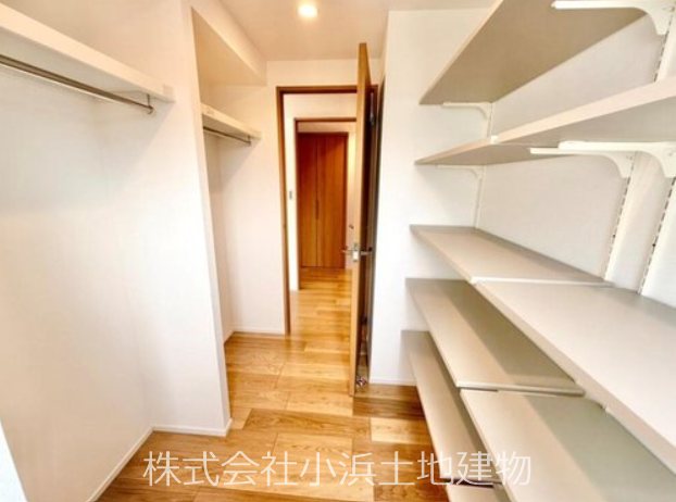 【非公開】藤和江ノ島ホームズステージⅠ 内観写真（収納）
