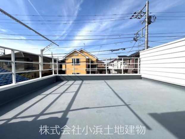 【非公開】茅ヶ崎市浜竹４丁目　中古戸建 現地写真（バルコニー）