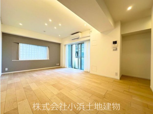 グランドメゾン鵠沼海岸 内観写真（リビング）
