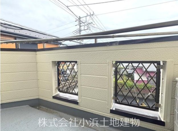 【非公開】茅ヶ崎市矢畑　中古戸建 現地写真（バルコニー）