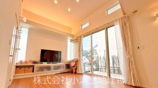 【非公開】茅ヶ崎市浜之郷　中古戸建 内観写真（リビング）