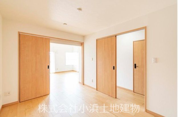 【非公開】サニータウン茅ヶ崎　５号棟 内観写真（リビング以外の居室）