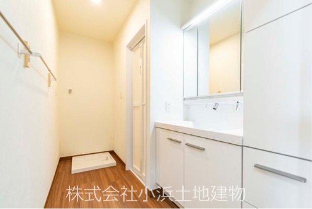 【非公開】サニータウン茅ヶ崎　５号棟 内観写真（洗面台・洗面所）